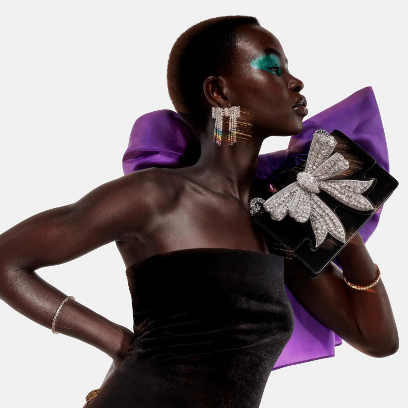 Kurt Geiger Frauen Kleine Umhängetasche von London Shoreditch 882RTJ124 | Taschen Schwarz-Weiss